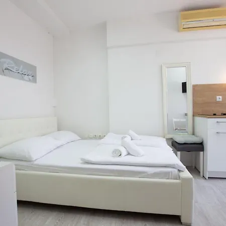 Lilly Apartmán